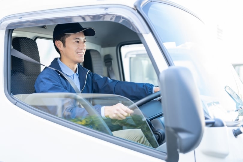 配送ドライバー